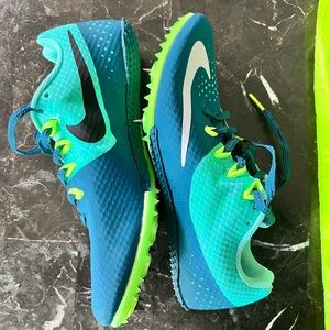 Nike racing sprint shoes